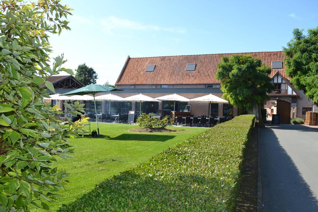 Le Domaine Des Cigognes Hotel Ennevelin Buitenkant foto