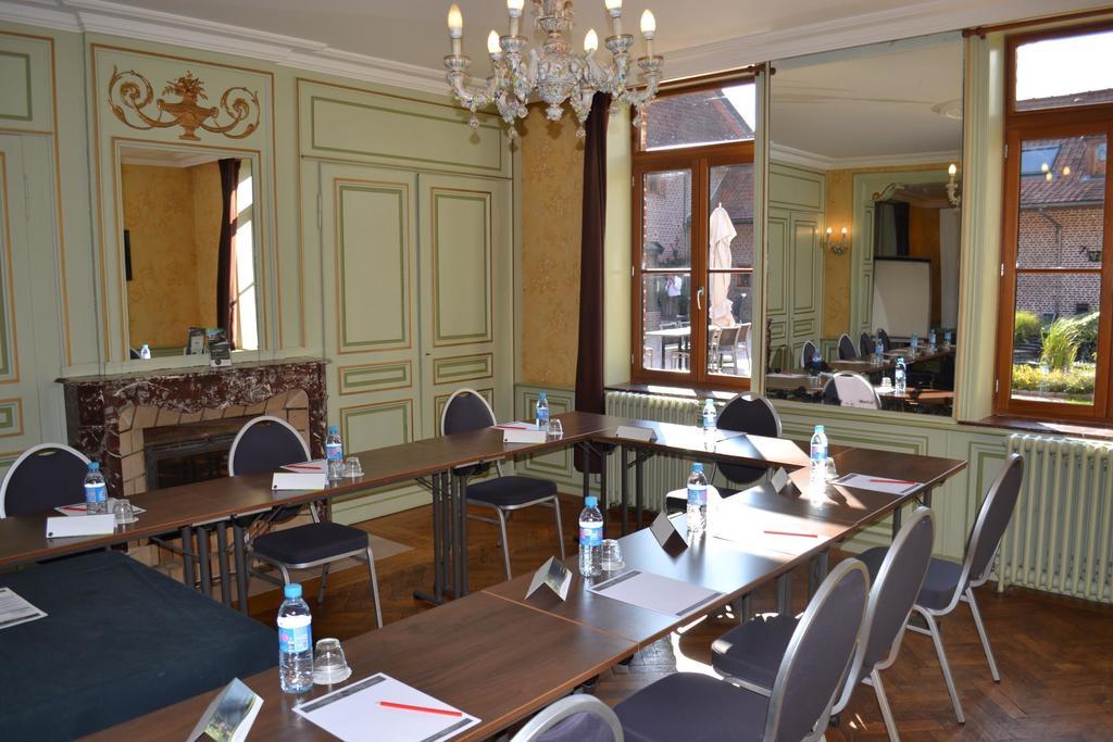 Le Domaine Des Cigognes Hotel Ennevelin Buitenkant foto